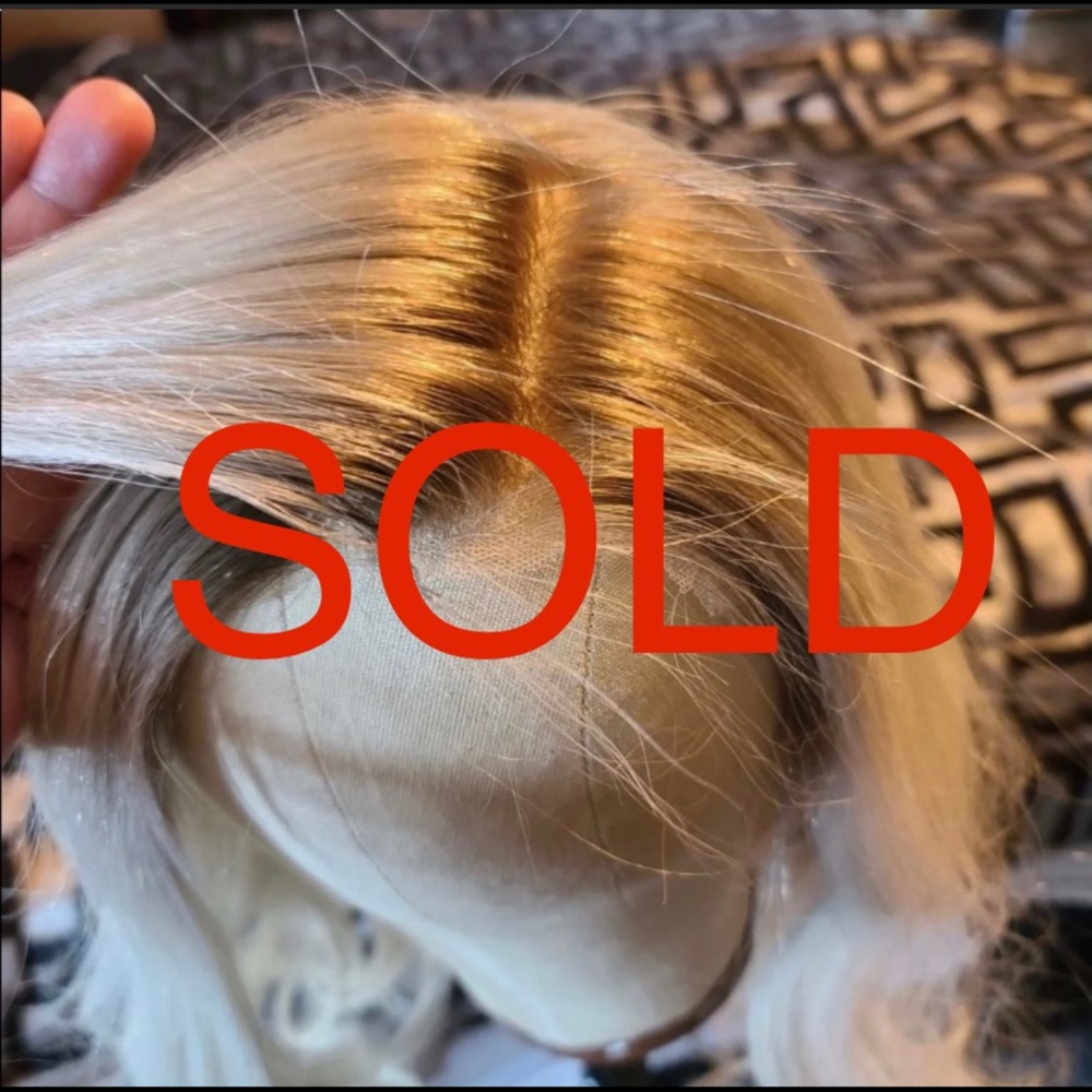 Nuola wig. Worn once.